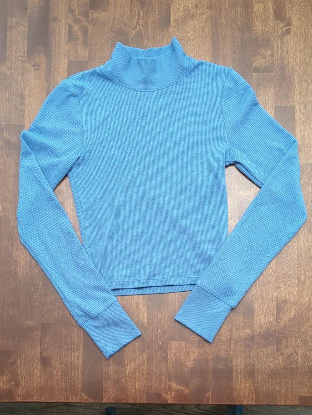 American Eagle Outfitters Light Blue Ribbed Mock Neck Long Sleeve Top